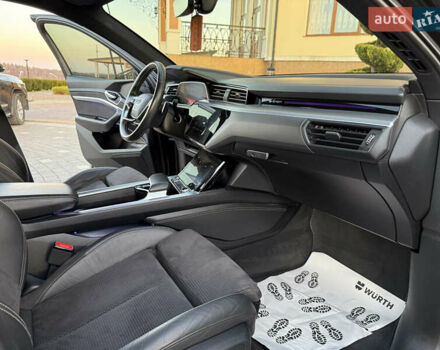 Черный Ауди E-Tron, объемом двигателя 0 л и пробегом 88 тыс. км за 29900 $, фото 76 на Automoto.ua