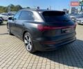 Черный Ауди E-Tron, объемом двигателя 0 л и пробегом 81 тыс. км за 34950 $, фото 6 на Automoto.ua