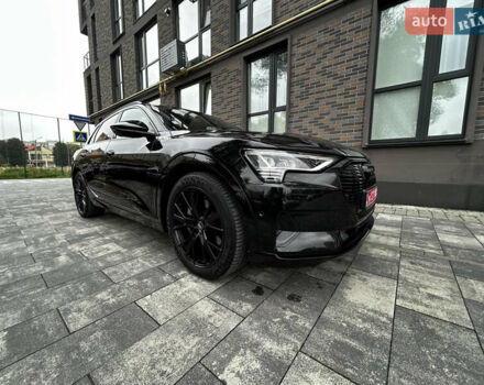 Черный Ауди E-Tron, объемом двигателя 0 л и пробегом 101 тыс. км за 29350 $, фото 44 на Automoto.ua