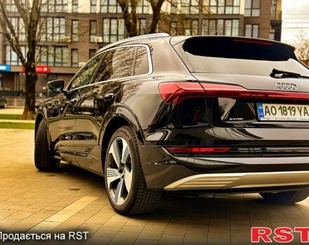 Черный Ауди E-Tron, объемом двигателя 0 л и пробегом 86 тыс. км за 33000 $, фото 1 на Automoto.ua