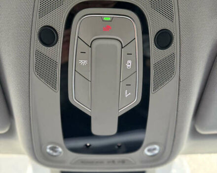 Чорний Ауді E-Tron, об'ємом двигуна 0 л та пробігом 142 тис. км за 23500 $, фото 7 на Automoto.ua