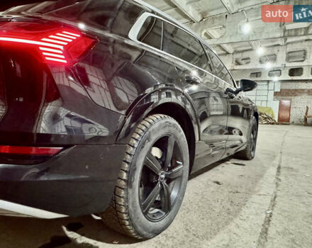 Черный Ауди E-Tron, объемом двигателя 0 л и пробегом 72 тыс. км за 25999 $, фото 8 на Automoto.ua