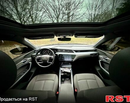 Черный Ауди E-Tron, объемом двигателя 0 л и пробегом 180 тыс. км за 25000 $, фото 7 на Automoto.ua