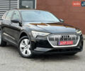 Ауді E-Tron 2019 у Рівному на Automoto.ua Чорний Ауді E-Tron, об'ємом двигуна 0 л та пробігом 220 тис. км за 23500 $, фото 4 на Automoto.ua