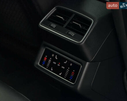 Чорний Ауді E-Tron, об'ємом двигуна 0 л та пробігом 162 тис. км за 28500 $, фото 62 на Automoto.ua