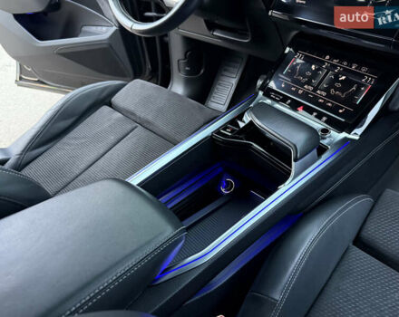 Черный Ауди E-Tron, объемом двигателя 0 л и пробегом 88 тыс. км за 29999 $, фото 84 на Automoto.ua
