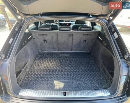 Черный Ауди E-Tron, объемом двигателя 0 л и пробегом 81 тыс. км за 34950 $, фото 31 на Automoto.ua