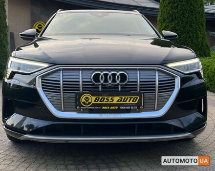 Черный Ауди E-Tron, объемом двигателя 95 л и пробегом 64 тыс. км за 35900 $, фото 1 на Automoto.ua