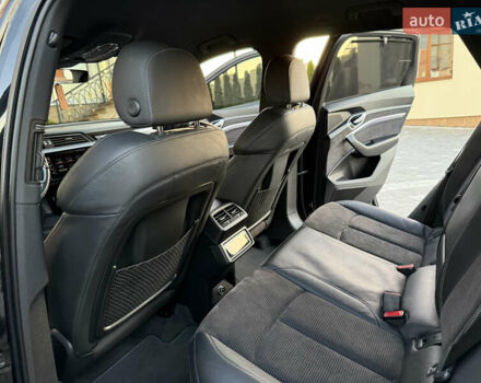 Черный Ауди E-Tron, объемом двигателя 0 л и пробегом 88 тыс. км за 31999 $, фото 71 на Automoto.ua