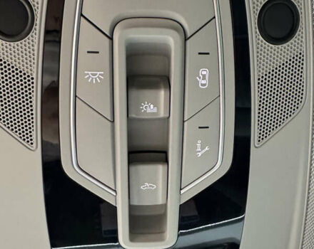 Чорний Ауді E-Tron, об'ємом двигуна 0 л та пробігом 211 тис. км за 20500 $, фото 22 на Automoto.ua