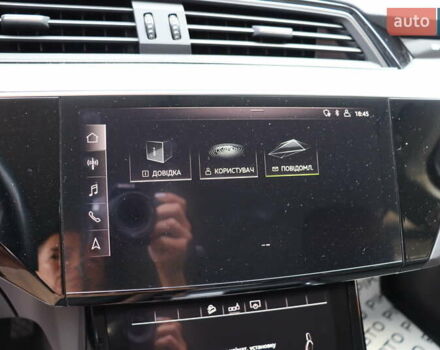 Чорний Ауді E-Tron, об'ємом двигуна 0 л та пробігом 86 тис. км за 29800 $, фото 37 на Automoto.ua