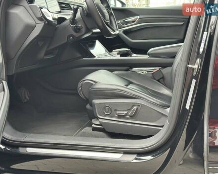 Черный Ауди E-Tron, объемом двигателя 0 л и пробегом 85 тыс. км за 31500 $, фото 27 на Automoto.ua