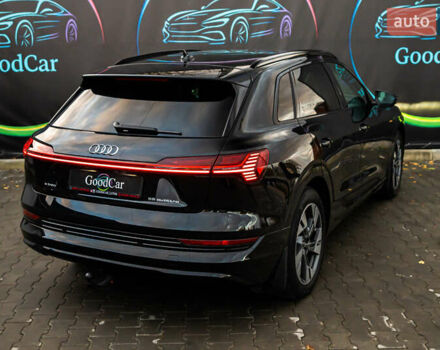Черный Ауди E-Tron, объемом двигателя 0 л и пробегом 133 тыс. км за 28900 $, фото 21 на Automoto.ua