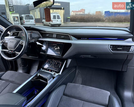 Черный Ауди E-Tron, объемом двигателя 0 л и пробегом 88 тыс. км за 29999 $, фото 78 на Automoto.ua