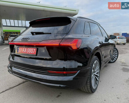 Черный Ауди E-Tron, объемом двигателя 0 л и пробегом 88 тыс. км за 29999 $, фото 51 на Automoto.ua
