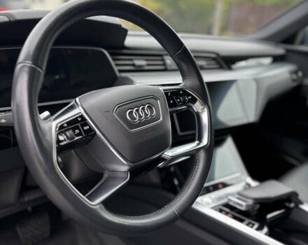 Черный Ауди E-Tron, объемом двигателя 0 л и пробегом 151 тыс. км за 27700 $, фото 19 на Automoto.ua