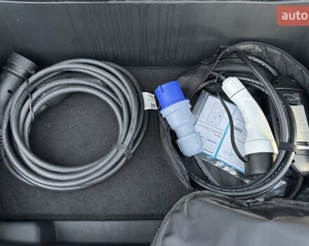 Черный Ауди E-Tron, объемом двигателя 0 л и пробегом 109 тыс. км за 28700 $, фото 60 на Automoto.ua