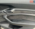 Чорний Ауді E-Tron, об'ємом двигуна 0 л та пробігом 151 тис. км за 27500 $, фото 12 на Automoto.ua