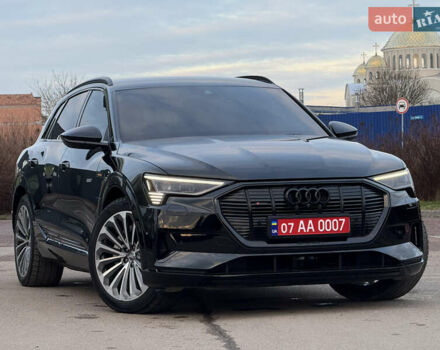 Черный Ауди E-Tron, объемом двигателя 0 л и пробегом 88 тыс. км за 29999 $, фото 1 на Automoto.ua