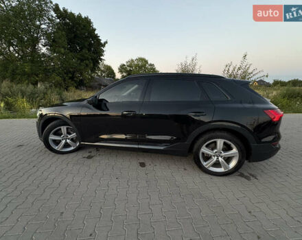 Черный Ауди E-Tron, объемом двигателя 0 л и пробегом 145 тыс. км за 26200 $, фото 7 на Automoto.ua