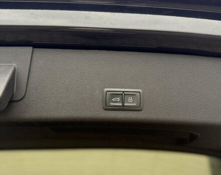 Чорний Ауді E-Tron, об'ємом двигуна 0 л та пробігом 142 тис. км за 23500 $, фото 15 на Automoto.ua