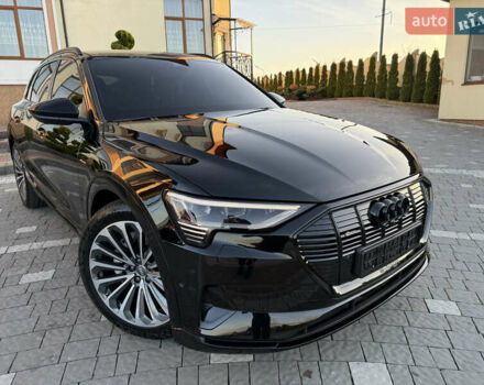 Черный Ауди E-Tron, объемом двигателя 0 л и пробегом 88 тыс. км за 29900 $, фото 2 на Automoto.ua