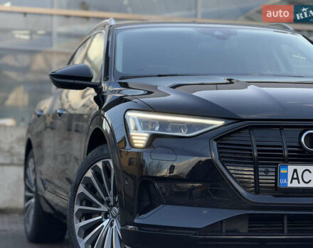 Чорний Ауді E-Tron, об'ємом двигуна 0 л та пробігом 63 тис. км за 26500 $, фото 27 на Automoto.ua