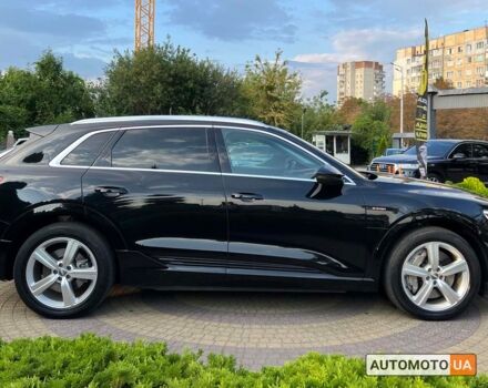 Черный Ауди E-Tron, объемом двигателя 95 л и пробегом 64 тыс. км за 35900 $, фото 7 на Automoto.ua