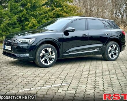 Черный Ауди E-Tron, объемом двигателя 0 л и пробегом 180 тыс. км за 25000 $, фото 3 на Automoto.ua