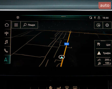 Черный Ауди E-Tron, объемом двигателя 0 л и пробегом 133 тыс. км за 28900 $, фото 83 на Automoto.ua