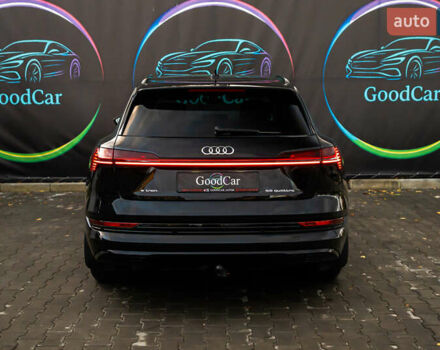 Черный Ауди E-Tron, объемом двигателя 0 л и пробегом 133 тыс. км за 28900 $, фото 22 на Automoto.ua