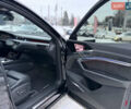 Черный Ауди E-Tron, объемом двигателя 0 л и пробегом 81 тыс. км за 35500 $, фото 6 на Automoto.ua