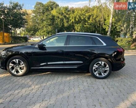 Чорний Ауді E-Tron, об'ємом двигуна 0 л та пробігом 115 тис. км за 24800 $, фото 19 на Automoto.ua
