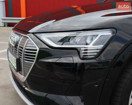 Черный Ауди E-Tron, объемом двигателя 0 л и пробегом 155 тыс. км за 37900 $, фото 12 на Automoto.ua
