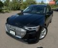 Чорний Ауді E-Tron, об'ємом двигуна 0 л та пробігом 75 тис. км за 31000 $, фото 5 на Automoto.ua