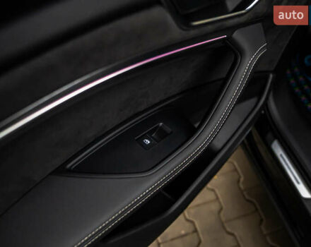 Чорний Ауді E-Tron, об'ємом двигуна 0 л та пробігом 100 тис. км за 31400 $, фото 64 на Automoto.ua