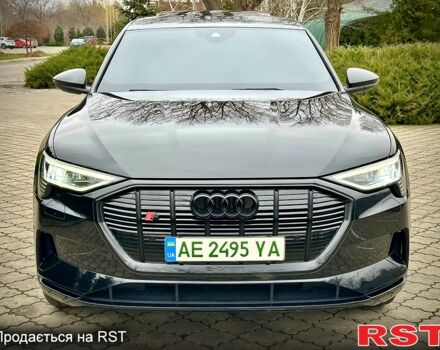 Черный Ауди E-Tron, объемом двигателя 0 л и пробегом 180 тыс. км за 25000 $, фото 4 на Automoto.ua