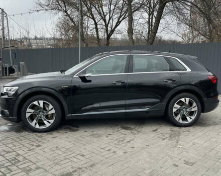 Чорний Ауді E-Tron, об'ємом двигуна 0 л та пробігом 138 тис. км за 29900 $, фото 9 на Automoto.ua