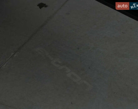 Чорний Ауді E-Tron, об'ємом двигуна 0 л та пробігом 162 тис. км за 28500 $, фото 61 на Automoto.ua