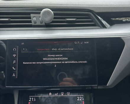 Ауді E-Tron 2019 у Ирпене на Automoto.ua Чорний Ауді E-Tron, об'ємом двигуна 0 л та пробігом 71 тис. км за 38300 $, фото 26 на Automoto.ua