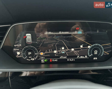 Черный Ауди E-Tron, объемом двигателя 0 л и пробегом 134 тыс. км за 27800 $, фото 24 на Automoto.ua