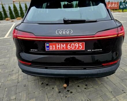 Чорний Ауді E-Tron, об'ємом двигуна 0 л та пробігом 135 тис. км за 22900 $, фото 20 на Automoto.ua
