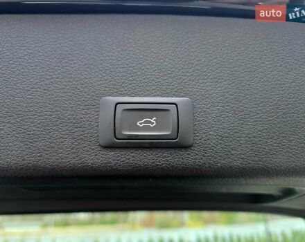 Чорний Ауді E-Tron, об'ємом двигуна 0 л та пробігом 135 тис. км за 22900 $, фото 18 на Automoto.ua