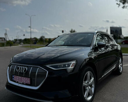 Черный Ауди E-Tron, объемом двигателя 0 л и пробегом 72 тыс. км за 33000 $, фото 7 на Automoto.ua