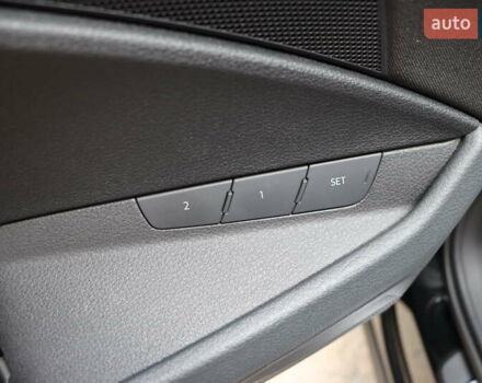 Чорний Ауді E-Tron, об'ємом двигуна 0 л та пробігом 86 тис. км за 29800 $, фото 16 на Automoto.ua