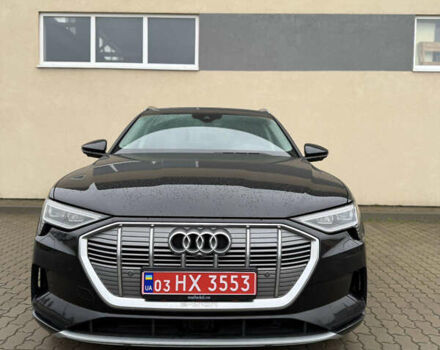Чорний Ауді E-Tron, об'ємом двигуна 0 л та пробігом 142 тис. км за 23500 $, фото 1 на Automoto.ua