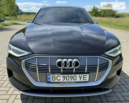 Черный Ауди E-Tron, объемом двигателя 0 л и пробегом 199 тыс. км за 27499 $, фото 3 на Automoto.ua