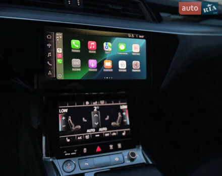 Чорний Ауді E-Tron, об'ємом двигуна 0 л та пробігом 201 тис. км за 23500 $, фото 9 на Automoto.ua