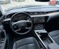 Черный Ауди E-Tron, объемом двигателя 0 л и пробегом 65 тыс. км за 29700 $, фото 29 на Automoto.ua