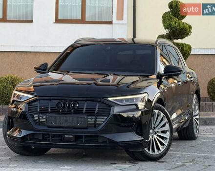 Черный Ауди E-Tron, объемом двигателя 0 л и пробегом 88 тыс. км за 29900 $, фото 21 на Automoto.ua
